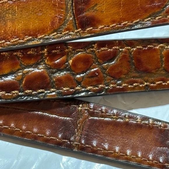 Michael Kors Brown Crocodile Replacement Adjustable Crossbody Strap - Picture 3 of 9